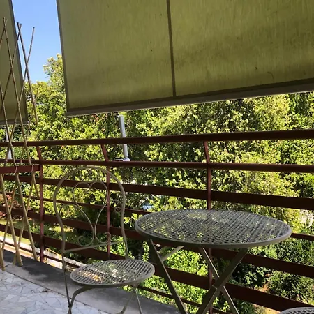 Continental Hotel 2*