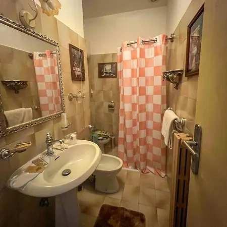 Continental Hotell 2*